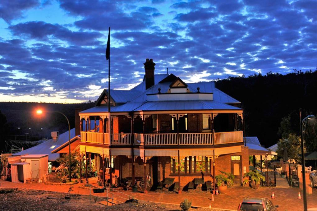 Mundaring Weir Hotel Exteriör bild